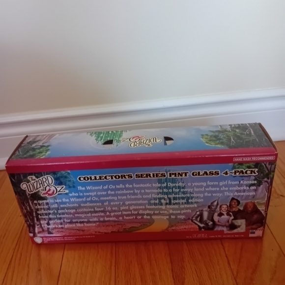 Vintage BNIB Wizard Of Oz Collector's Pint Glass 4 Pack - Picture 10 of 13